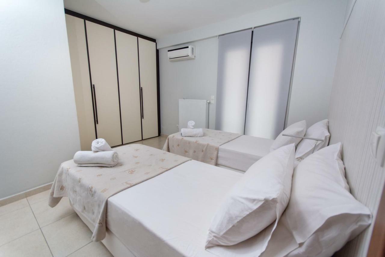 Spacious Fully Equipped 3Bd 2Bath Apt In The Heart Of City With Balconies Ac And Fast Wifi #2 كاندية المظهر الخارجي الصورة