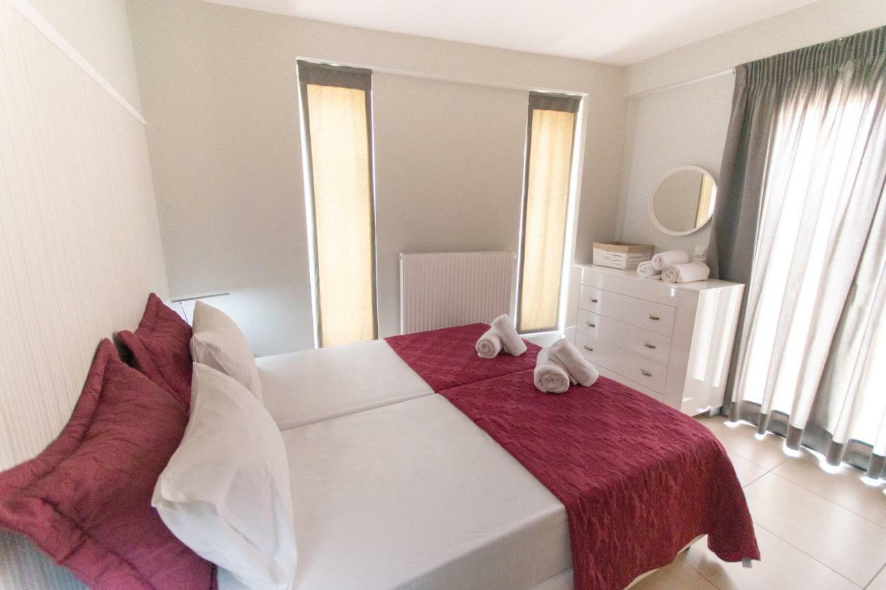Spacious Fully Equipped 3Bd 2Bath Apt In The Heart Of City With Balconies Ac And Fast Wifi #2 كاندية المظهر الخارجي الصورة